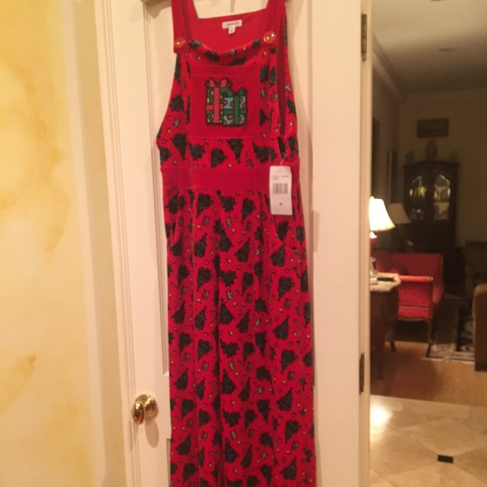NWT - Holiday Hostess Jumper